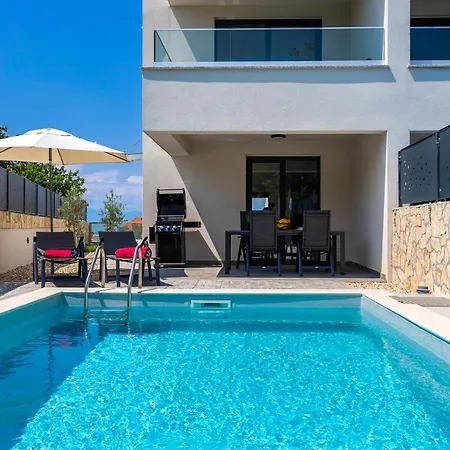 Villa Larus With Private Pool Sveti Anton (Krk)