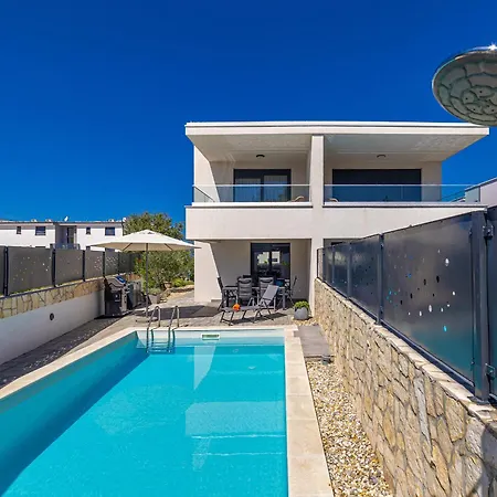 Villa Larus With Private Pool Sveti Anton (Krk)