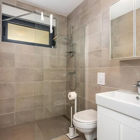 Larus With Private Pool Villa Sveti Anton (Krk)