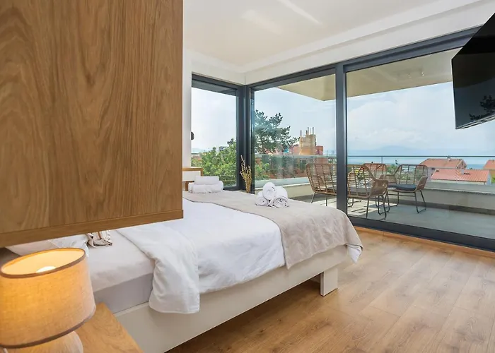 Larus With Private Pool * Sveti Anton (Krk)
